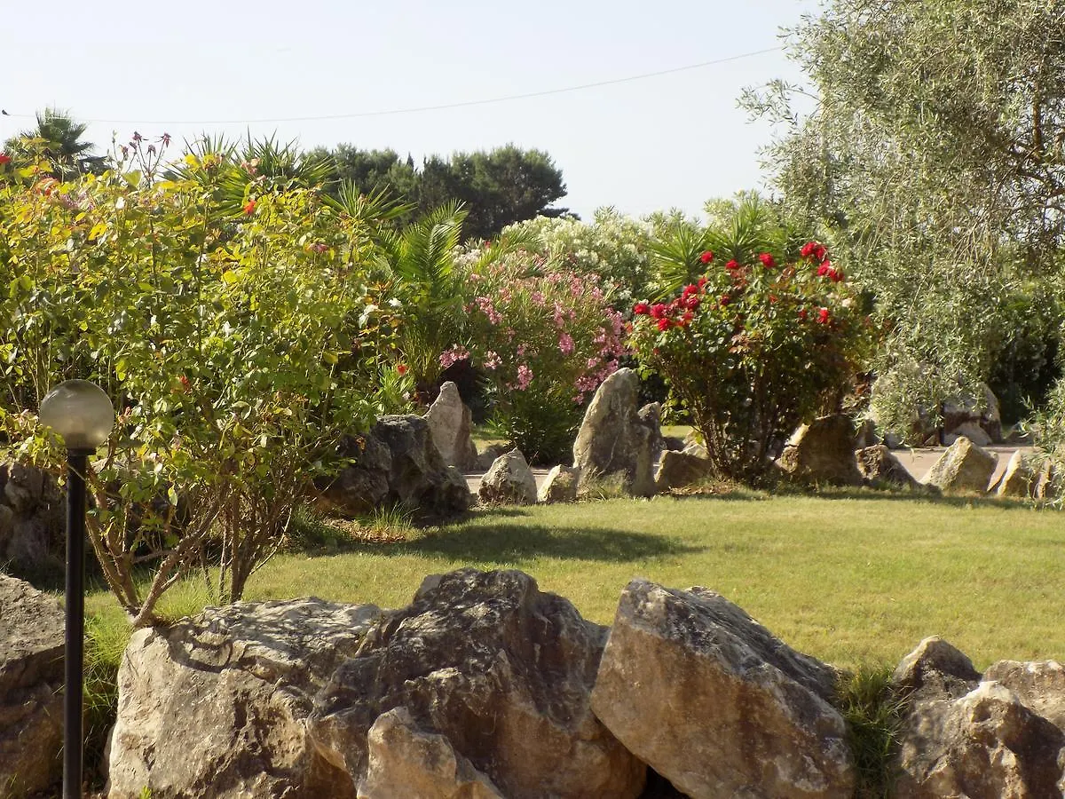 Villa Sorrentina Alghero 2*,